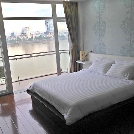 Blossom July Hotel Da Nang Zewnętrze zdjęcie